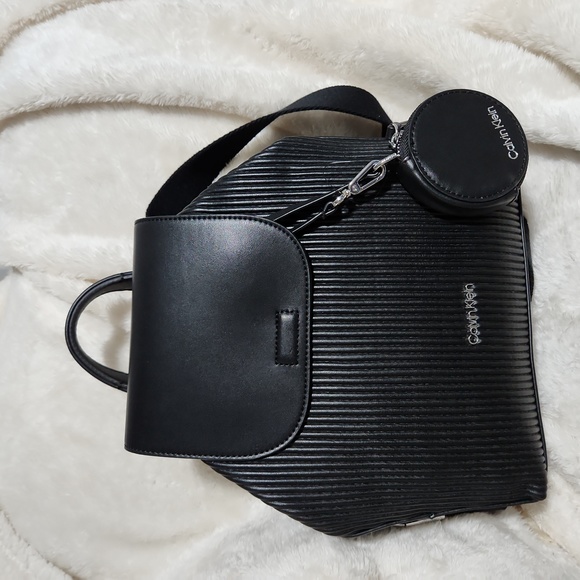 NWT Calvin Klein Millie Backpack BLACK - Picture 2 of 10